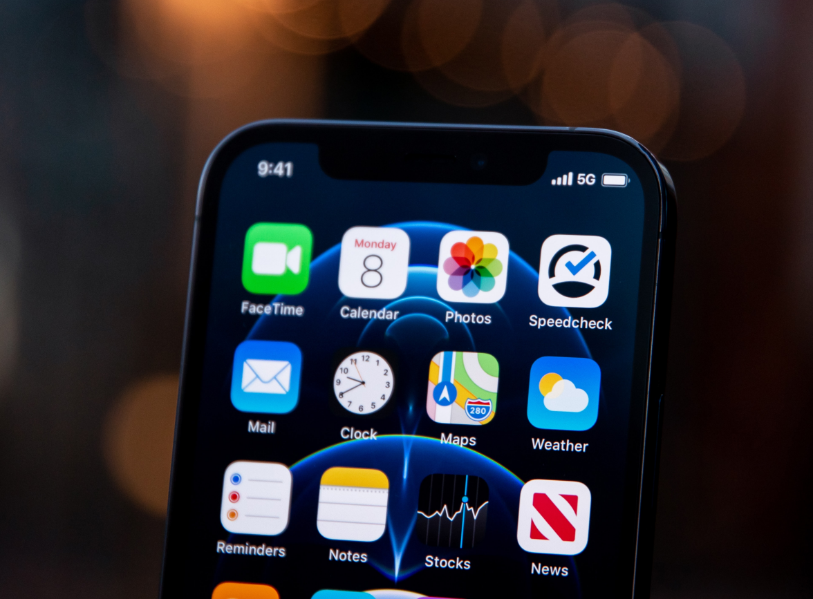 望城苹果手机维修分享为什么 iPhone 12 在冬季会自动关机 