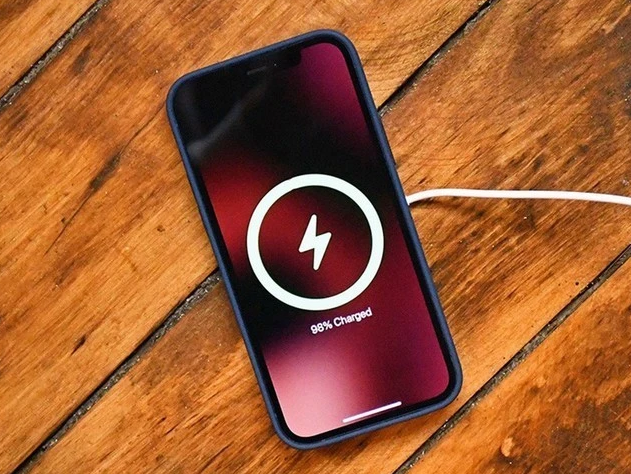 望城苹果手机维修分享iPhone 12可以随便充电吗 